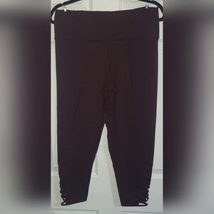 Aerie chill play move burgundy leggings XL